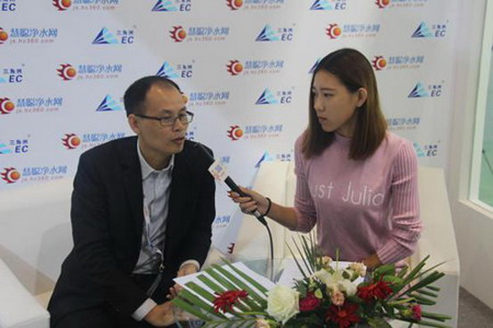 广州市精格净水设备科技有限公司运营总监袁华庆工程师接受采访