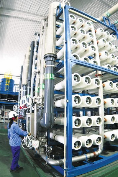 2010年6月，青岛碱业2万吨/日海水淡化项目建成投产