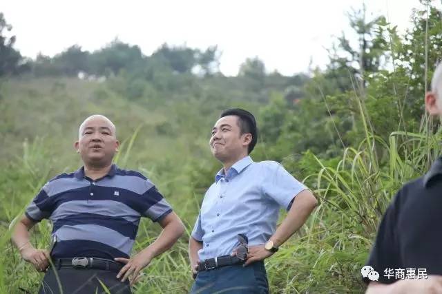 华商集团总裁一行实地考察河源市新丰江天然净水项目