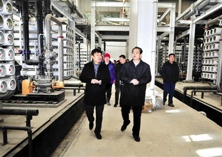 1月9日，海西蒙古族藏族自治州州委书记文国栋一行深入青海恒信融锂业科技有限公司调研。