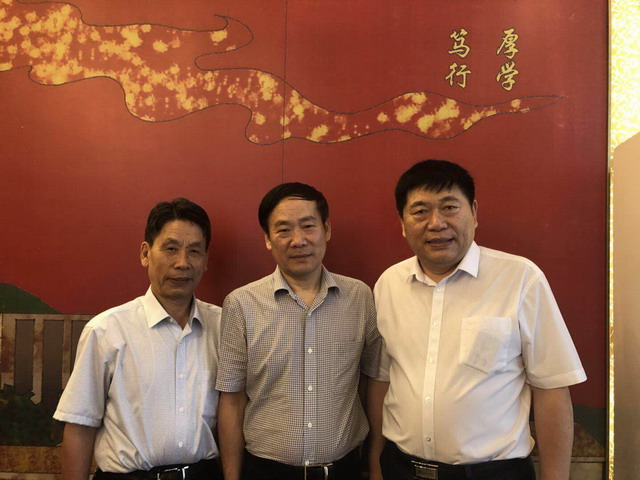第十届《膜科学与技术》编委会筹备会在南京成功召开 第十届《膜科学与技术》编委会筹备会在南京成功召开