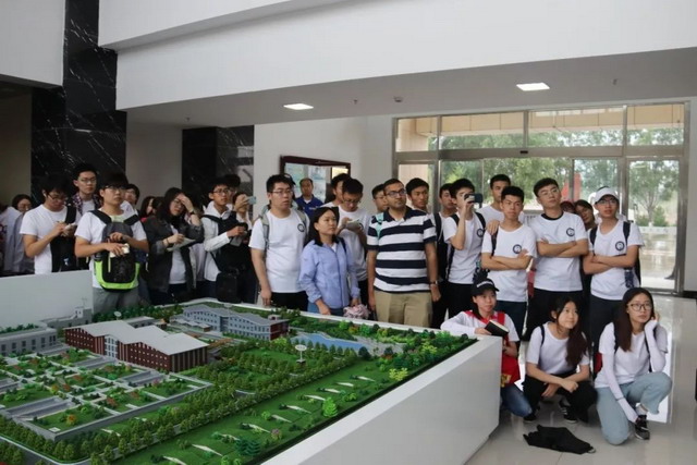 节水教育基地龙庆首创城西再生水厂迎来首批高校学子