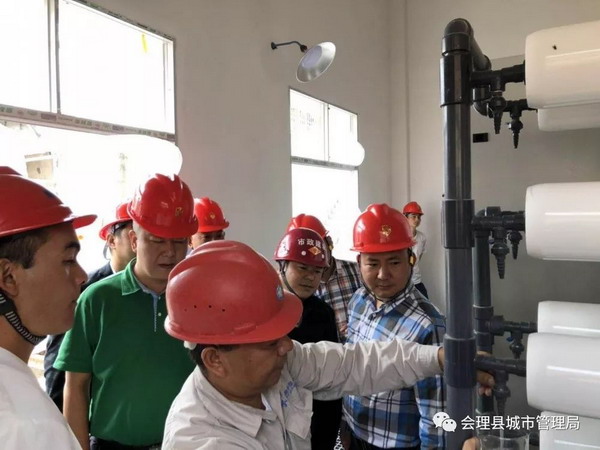 四川会理县领导到县城垃圾处理厂督查渗滤液处理工程