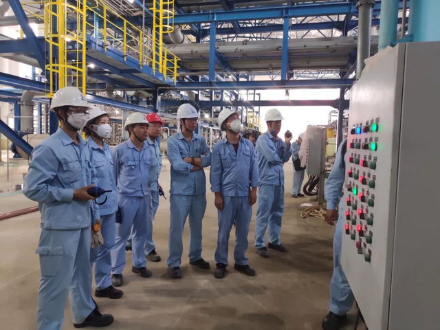 中科炼化公用工程部脱盐水站第一套制水设备顺利开车