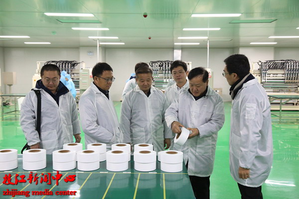 华中科技大学功能膜材料技术中心在湖北枝江签约落地