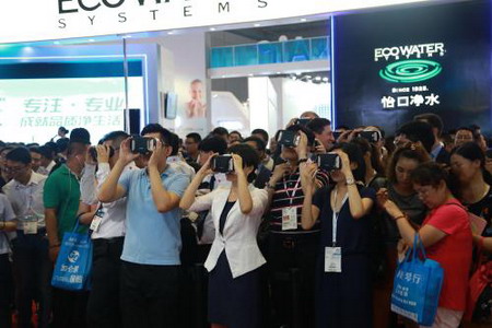 VR虚拟现实助阵发布会美的商用净水轰动上海国际水展