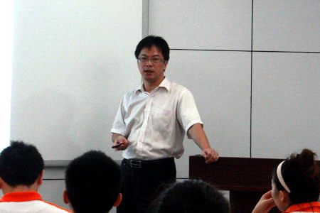 海南立昇净水科技实业有限公司总经理助理、市场总监屠玉峰