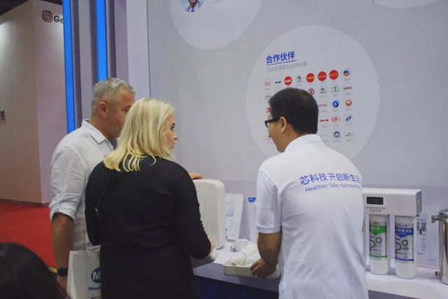 蓝伟光在上海国际水展上畅谈三达膜最新纳滤净水技术