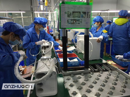 小米净水器制造工厂邀媒体参观生产线及全数据化管理 小米净水器制造工厂邀媒体参观生产线及全数据化管理