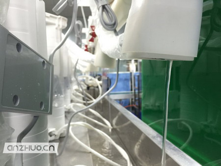 小米净水器制造工厂邀媒体参观生产线及全数据化管理 小米净水器制造工厂邀媒体参观生产线及全数据化管理