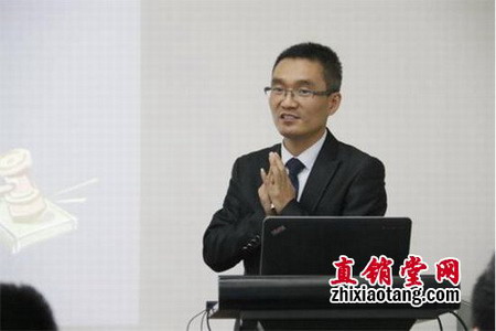 产品主管张志华给大家讲解乐宜+反渗透纯水机产品原理 产品主管张志华给大家讲解乐宜+反渗透纯水机产品原理