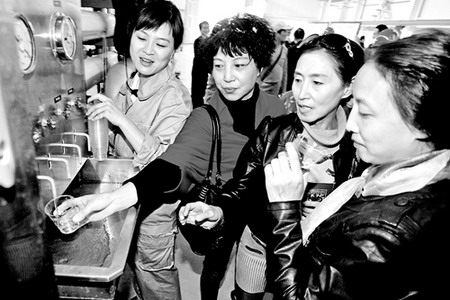 国内最大的污水高品质回用企业扬子石化定期开放参观 国内最大的污水高品质回用企业扬子石化定期开放参观