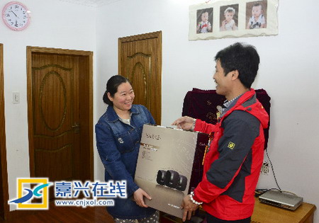 嘉兴市爱心企业为结对帮扶对象捐赠斑马鱼超滤净水机 嘉兴市爱心企业为结对帮扶对象捐赠斑马鱼超滤净水机