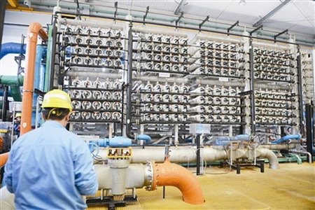 百发海水淡化正式签约向中石化青岛公司日供水7000方 百发海水淡化正式签约向中石化青岛公司日供水7000方