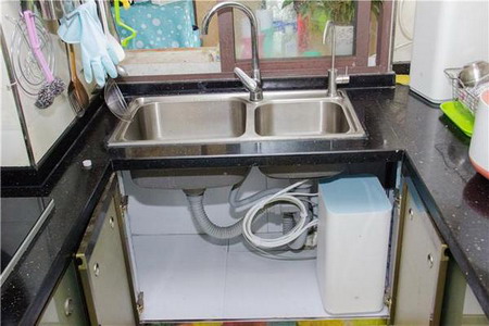 云米科技推出厨下式“小米净水器2”出水更快废水更少 云米科技推出厨下式“小米净水器2”出水更快废水更少