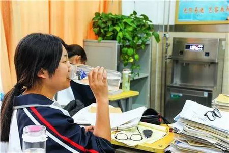 包头青山区教育系统管道直饮水工程整体工作稳步推进 包头青山区教育系统管道直饮水工程整体工作稳步推进