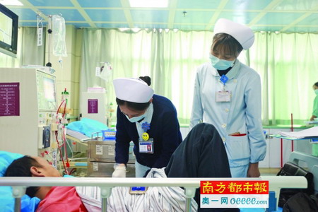 深圳市罗湖医院严格执行血液透析强制性医疗行业标准 深圳市罗湖医院严格执行血液透析强制性医疗行业标准