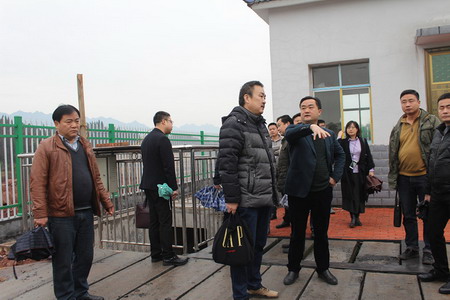 辰溪县领导参观沅陵工业集中区污水处理厂FMBR膜技术 辰溪县领导参观沅陵工业集中区污水处理厂FMBR膜技术