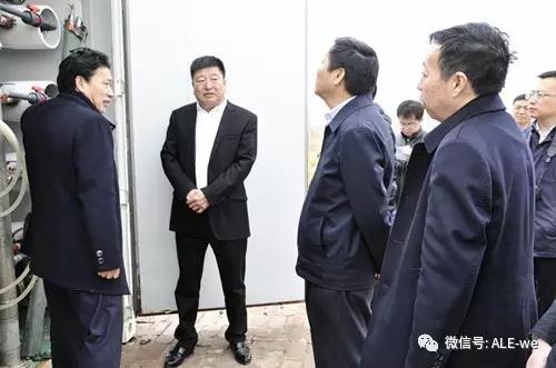 新疆兵团一师政委姚新民调研亿利集团苦咸水淡化项目 新疆兵团一师政委姚新民调研亿利集团苦咸水淡化项目