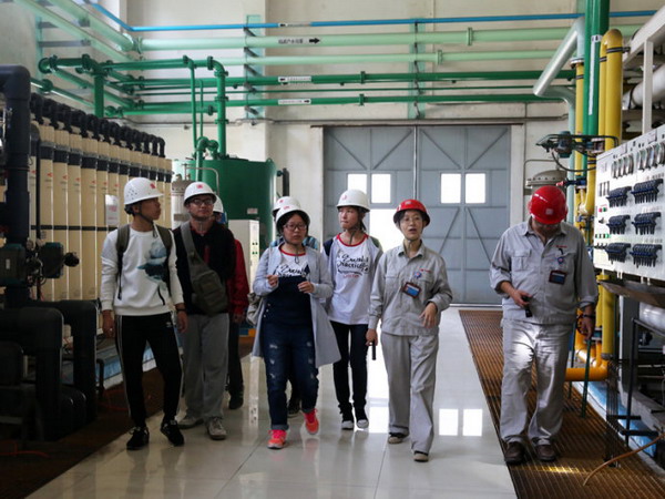 北京科技大学环保志愿者走进山西大唐国际临汾热电公司化学水处理车间实地调研 北京科技大学环保志愿者走进山西大唐国际临汾热电公司化学水处理车间实地调研