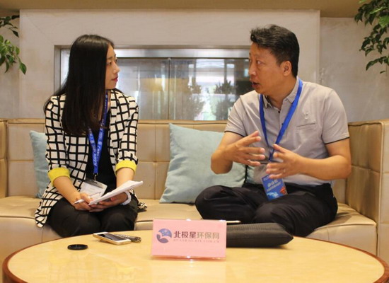 上海巴安水务股份有限公司副总经理程茂景先生在接受访谈 上海巴安水务股份有限公司副总经理程茂景先生在接受访谈
