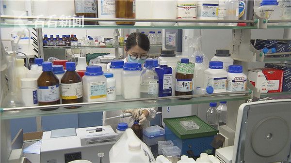 日常生活中广为接触的全氟化合物或将影响女性生育力 日常生活中广为接触的全氟化合物或将影响女性生育力