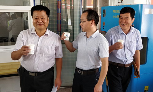 富平县薛镇初中举行壹基金净水计划公益项目捐赠仪式 富平县薛镇初中举行壹基金净水计划公益项目捐赠仪式