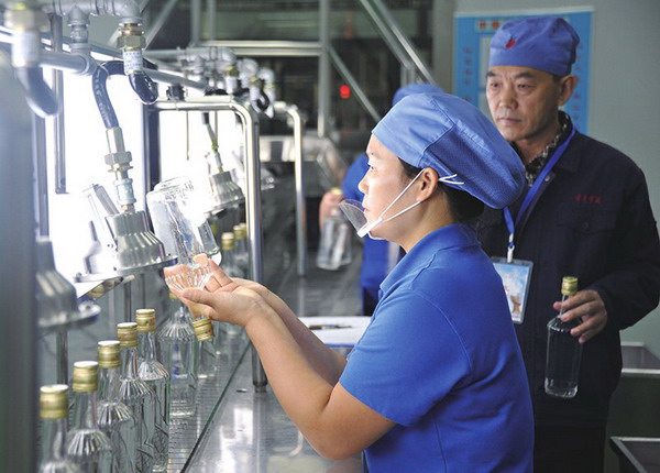 古井人采用选择性膜过滤技术控制“上头”物质在适量 古井人采用选择性膜过滤技术控制“上头”物质在适量