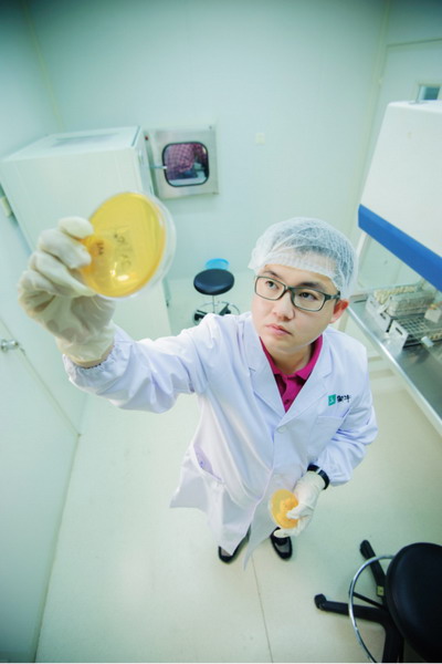 蒙牛营养健康创新中心史玉东入行十年来研究成果丰硕 蒙牛营养健康创新中心史玉东入行十年来研究成果丰硕