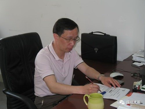 王如华 王如华