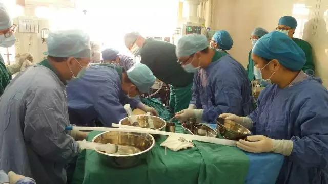 东莞市人民医院成功抢救心脏停跳72小时年轻学生生命 东莞市人民医院成功抢救心脏停跳72小时年轻学生生命