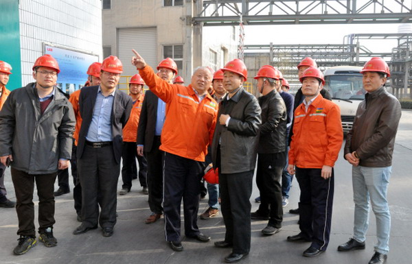 中国石油和化学工业联合会李寿生会长率调研组来到鲁西集团参观调研 中国石油和化学工业联合会李寿生会长率调研组来到鲁西集团参观调研