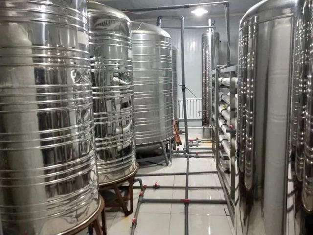 经过三个月的整改府谷天舒纯净水打破质疑已强势回归 经过三个月的整改府谷天舒纯净水打破质疑已强势回归