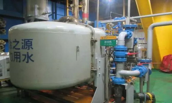 涠洲11-4油田海水淡化神器——利用蒸馏法海水淡化的造淡机