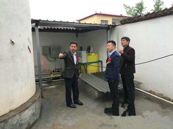 汝南县罗店镇尤庄村籍成功人士捐赠大型净水设备交付 汝南县罗店镇尤庄村籍成功人士捐赠大型净水设备交付