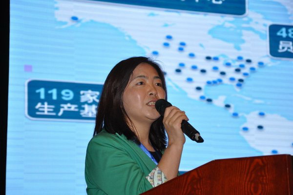 艺康集团纳尔科研发部经理于春波博士现场发言 艺康集团纳尔科研发部经理于春波博士现场发言