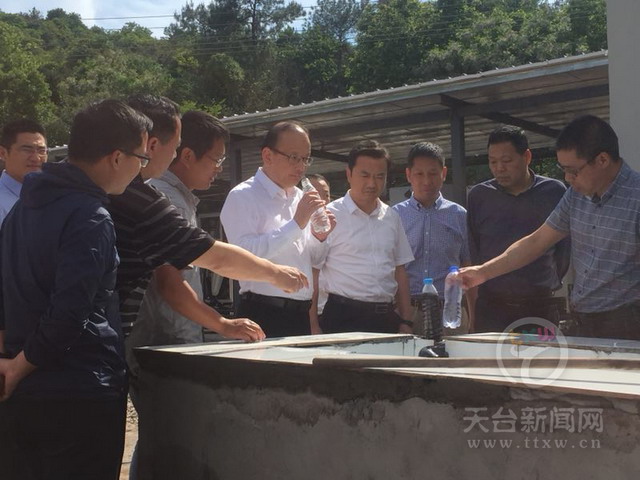 县委书记管文新带队督查天台县垃圾填埋场渗滤液处置 县委书记管文新带队督查天台县垃圾填埋场渗滤液处置