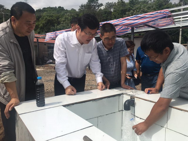 县委书记管文新带队督查天台县垃圾填埋场渗滤液处置 县委书记管文新带队督查天台县垃圾填埋场渗滤液处置