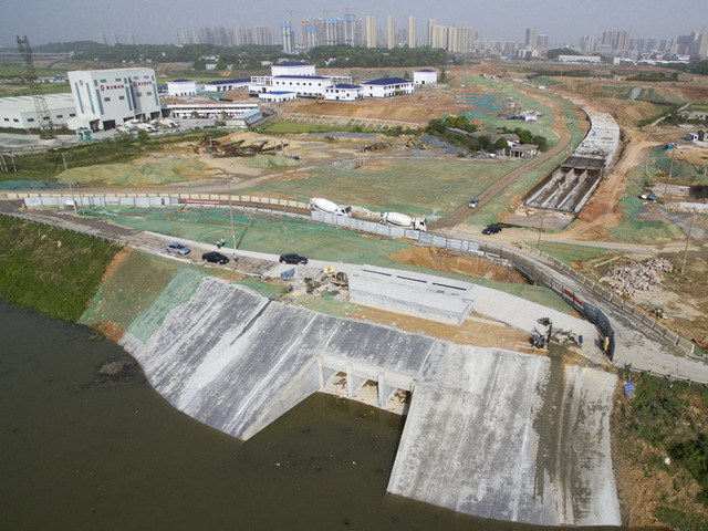 即将竣工的长沙县城西污水处理厂将解决黑臭水体问题 即将竣工的长沙县城西污水处理厂将解决黑臭水体问题