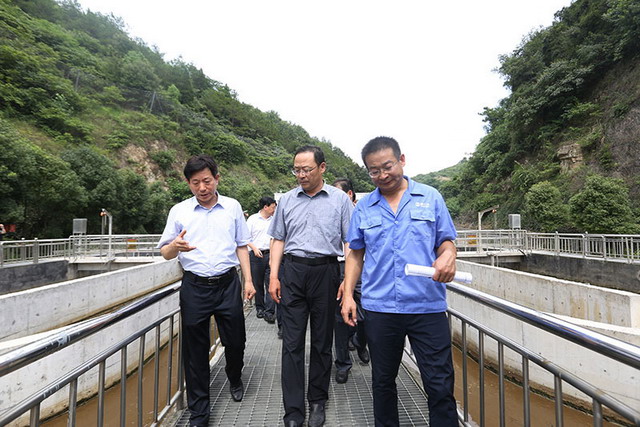 国家发改委和生态环境部考察武当山污水处理厂获肯定