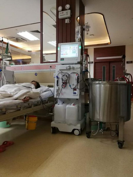 首届中国医师节一起来认识一位中国移动透析机奠基者