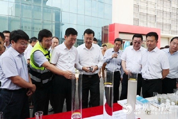 青岛市政协主席杨军带队赴百发海水淡化工厂实地考察 青岛市政协主席杨军带队赴百发海水淡化工厂实地考察