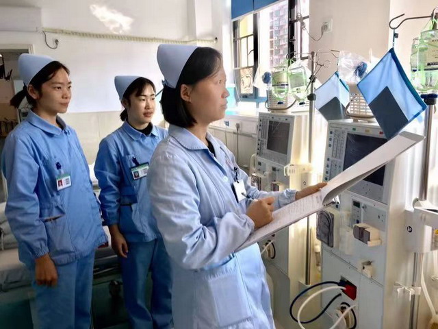 全省首家独立血液透析中心在湖南省交通医院正式运行 全省首家独立血液透析中心在湖南省交通医院正式运行