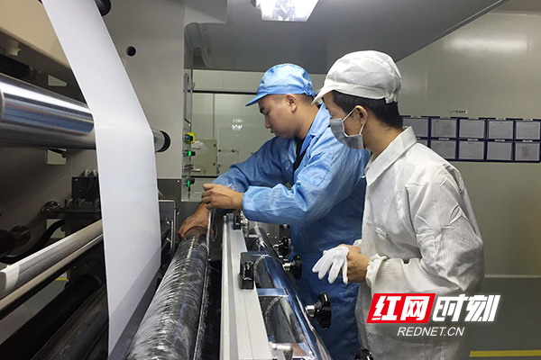 湖南烁普生产线建设创下锂电池隔膜行业投产速度奇迹 湖南烁普生产线建设创下锂电池隔膜行业投产速度奇迹