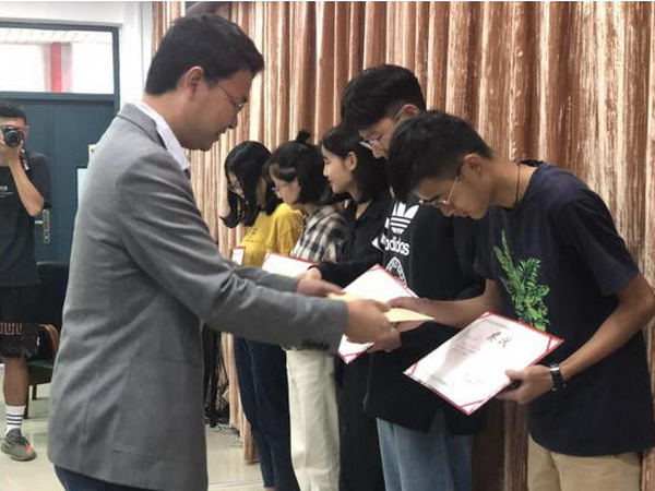 福州大学环资学院“鲲扬膜科技”奖学金颁奖仪式举行 福州大学环资学院“鲲扬膜科技”奖学金颁奖仪式举行
