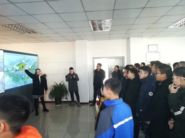 内蒙古东源集团在新建污水处理厂举行环保公众开放日 内蒙古东源集团在新建污水处理厂举行环保公众开放日