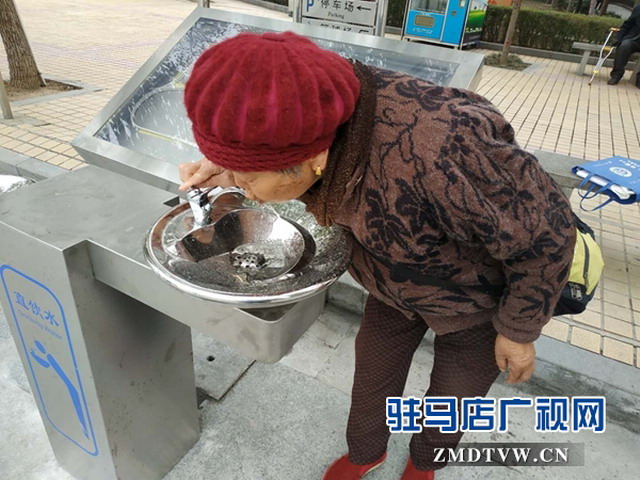 河南驻马店市城市管理局为市民设置了户外直饮水施设 河南驻马店市城市管理局为市民设置了户外直饮水施设