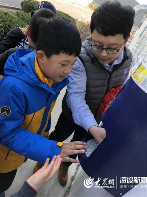 青岛市16名小学生在家长带领下参观了百发海水淡化厂 青岛市16名小学生在家长带领下参观了百发海水淡化厂