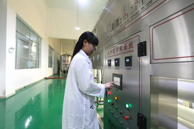 广东蕉岭县寿乡水务未来要将“一瓶水”产业做强做大 广东蕉岭县寿乡水务未来要将“一瓶水”产业做强做大