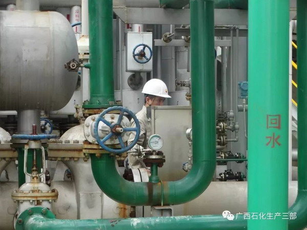 广西石化每小时五万方氢气膜回收装置已投入生产运行